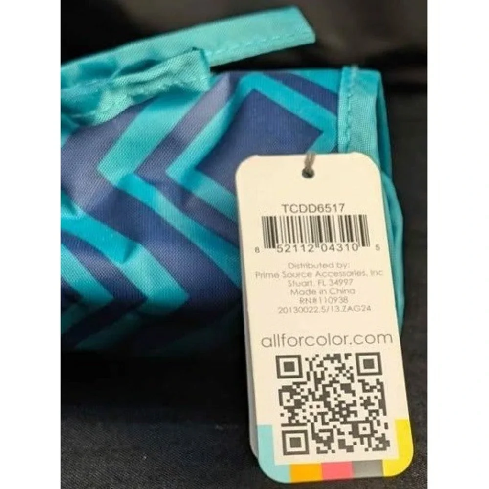 NWT All For Color Travel Jewelry Roll Organizer ~ Geometric Pattern ~ Green/Blue